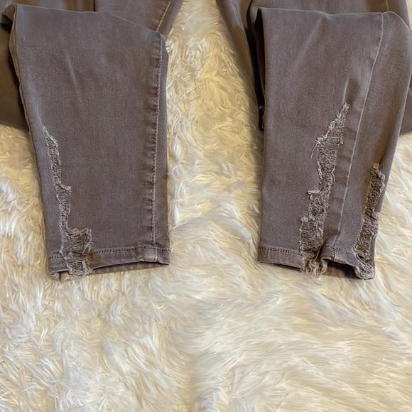 AE Low-Rise Jegging - Picture 8 of 8